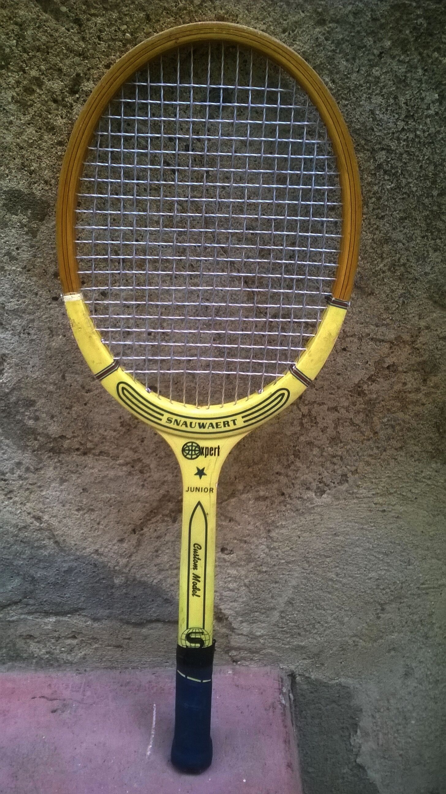 Raquette de tennis vintage