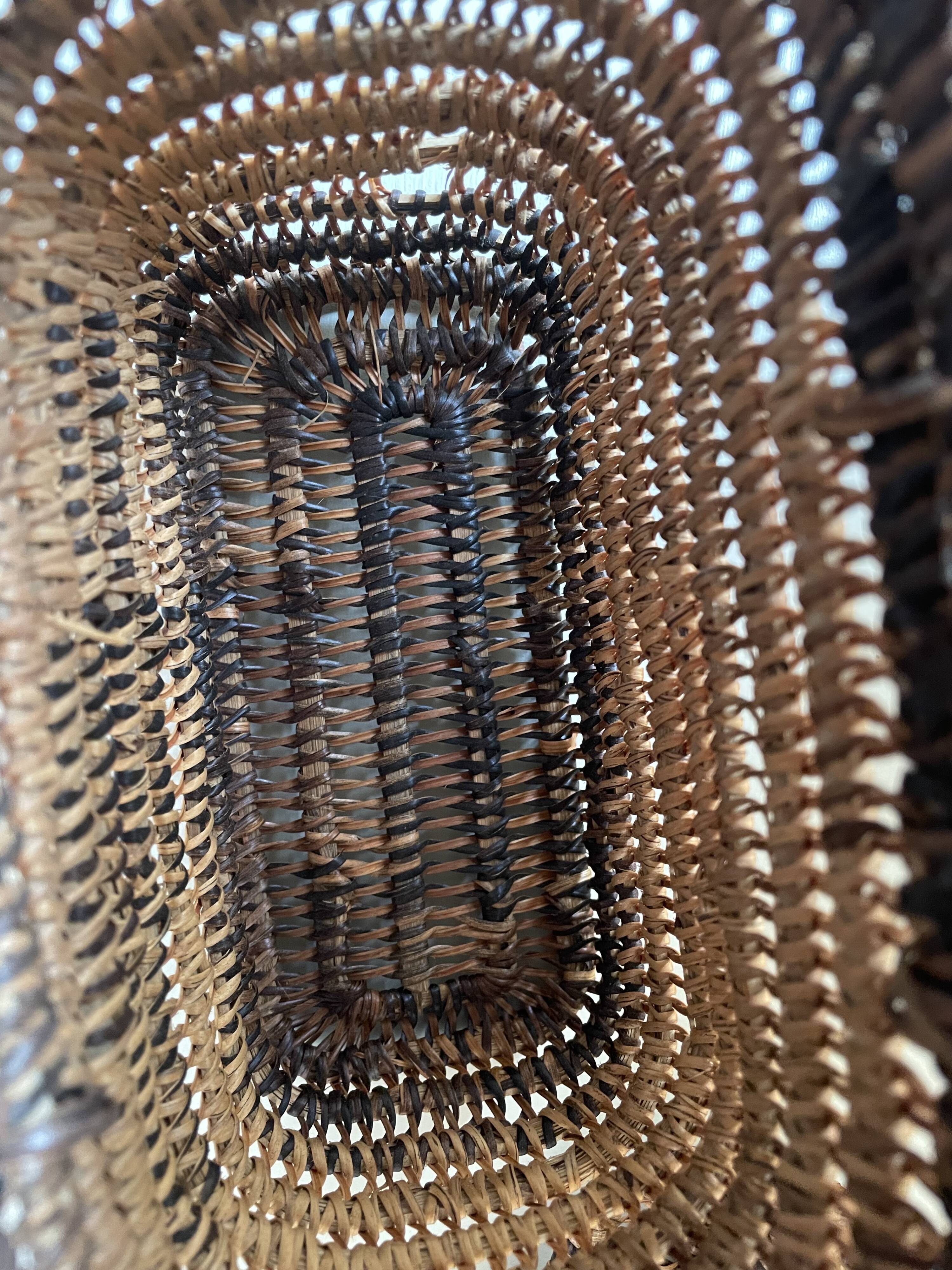 Asian rattan basket with lid 23×18 cm