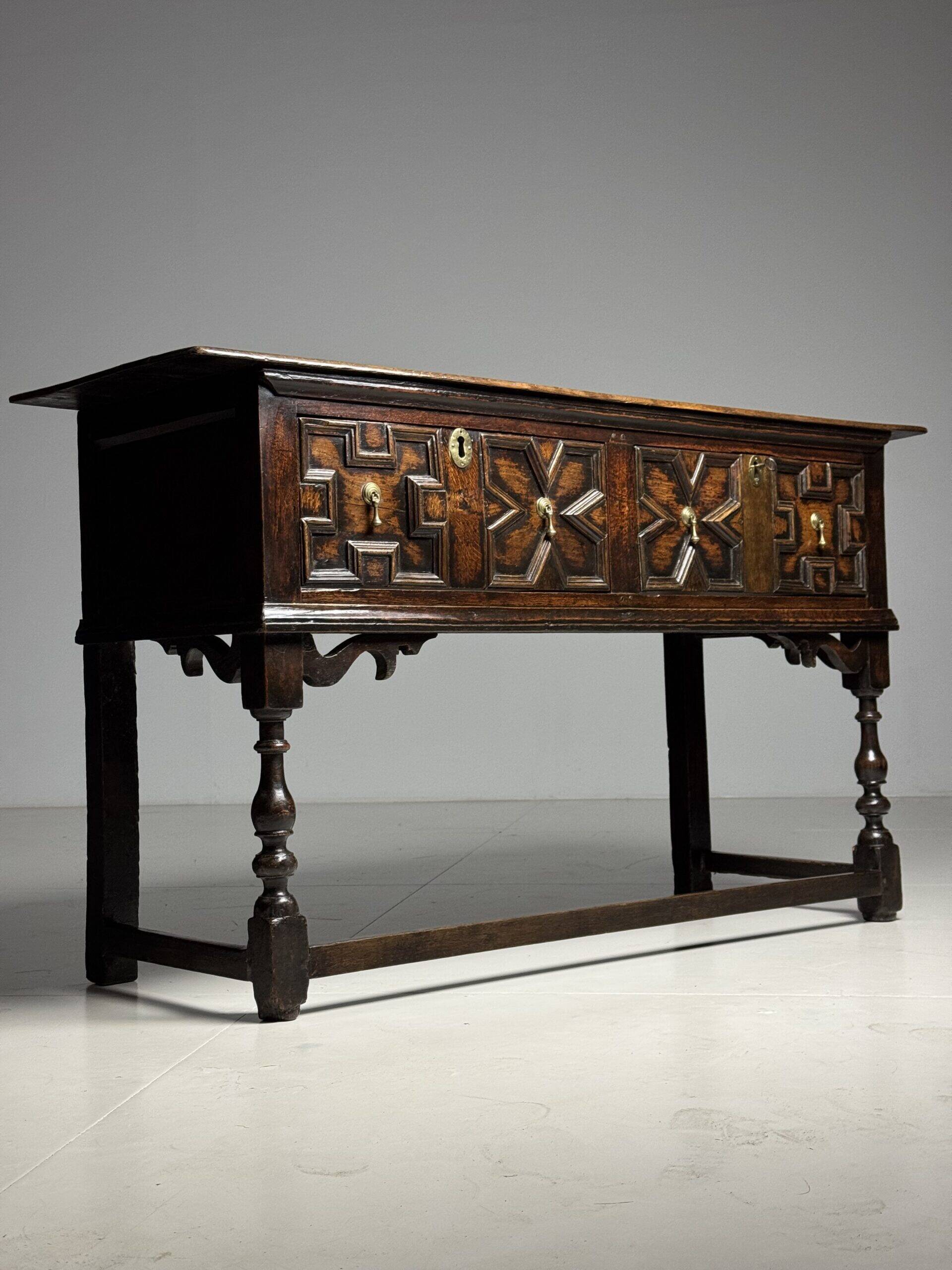 English dresser 17th century