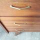 Commode vintage pied compas