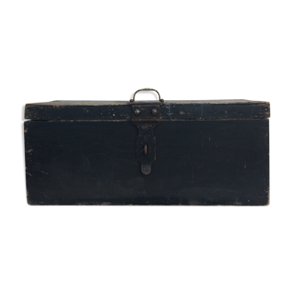 Coffre en bois ancien