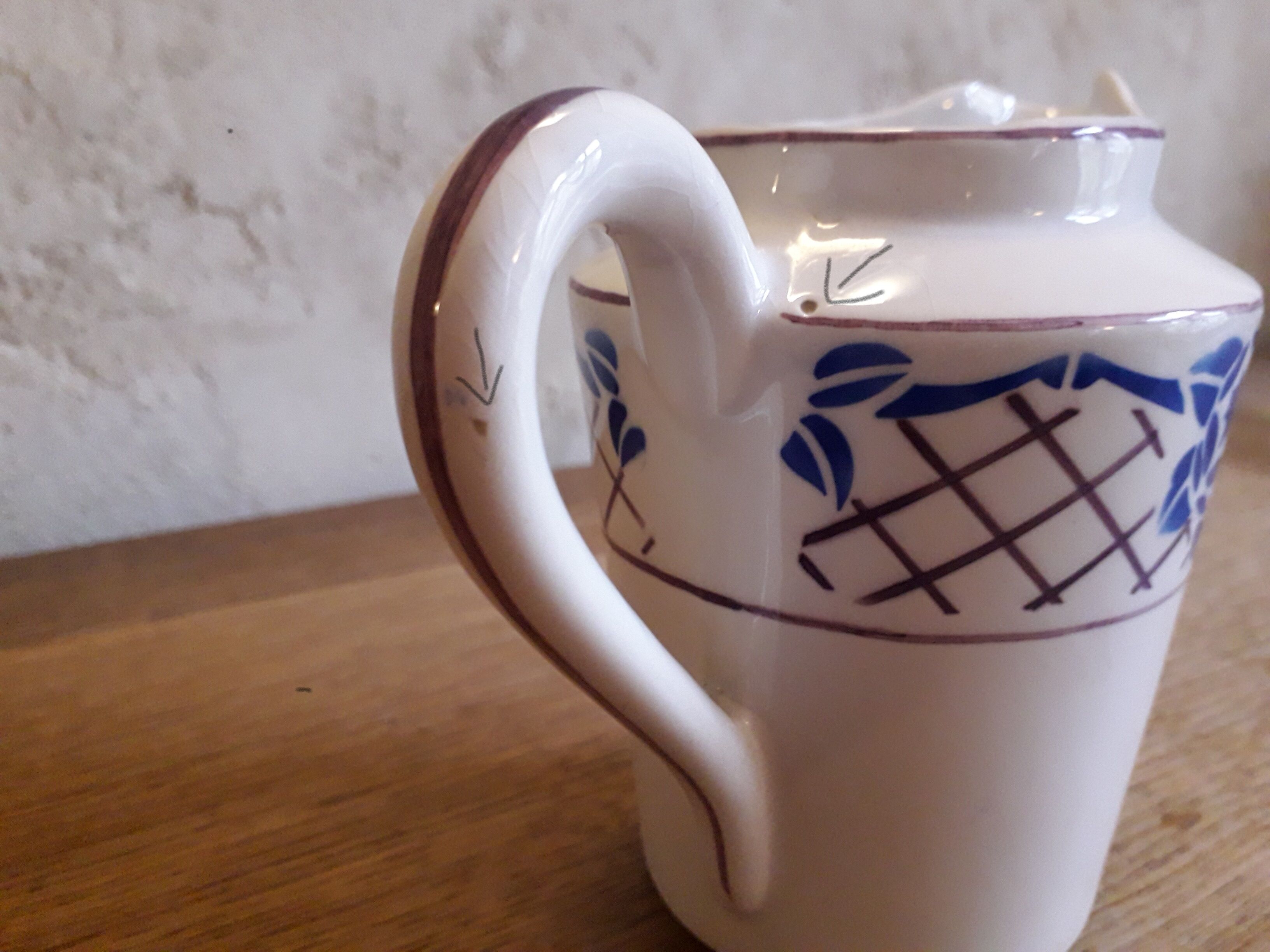 Choisy earthenware milk jug model Roseraie News Galleries