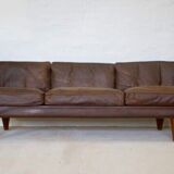 Vintage danish mid-century 3 person brown leather sofa by illum wikkelsø model v11