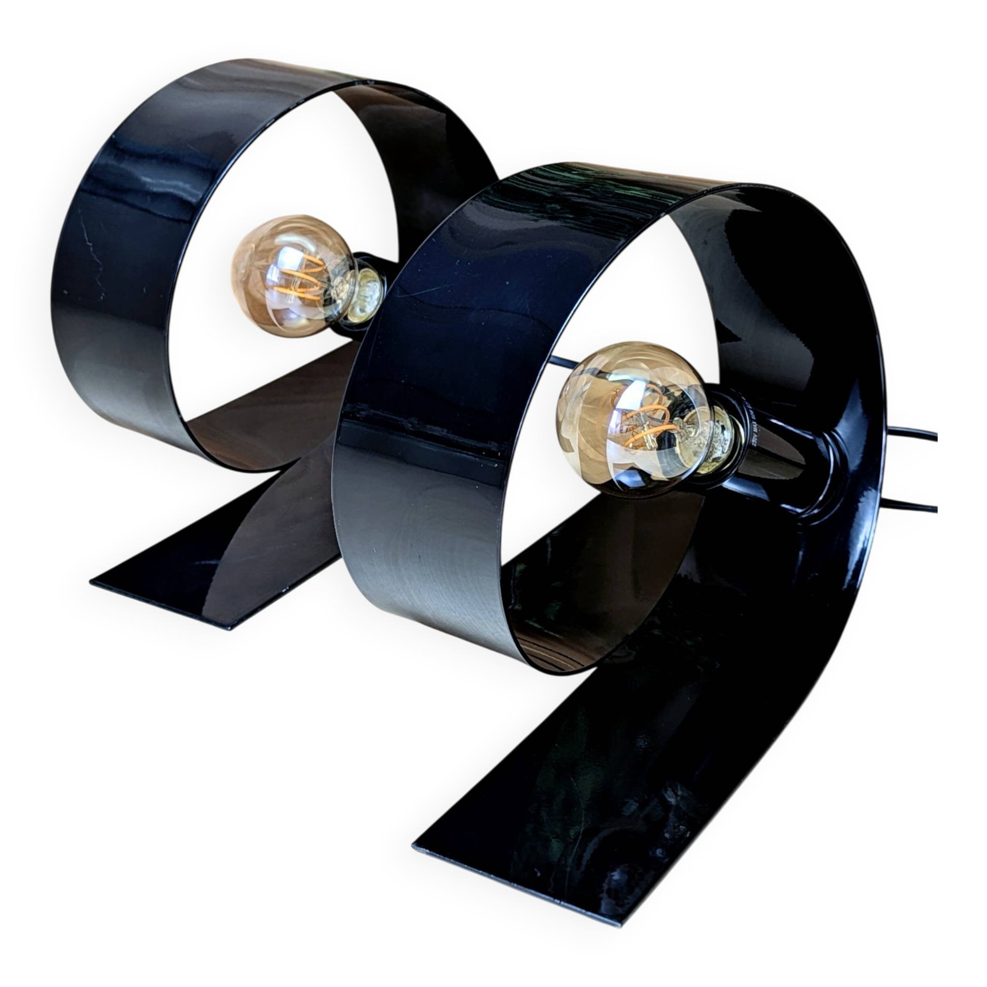 Pair of Massive Looping lamps (L-0132)
