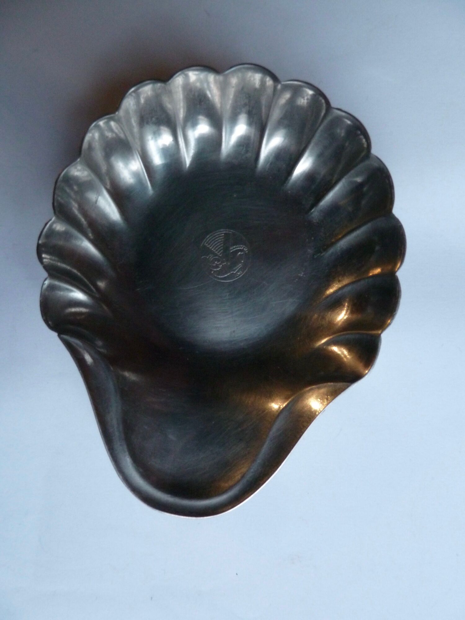 Lot 6 trinket bowls Air France Wiskemann shell shape