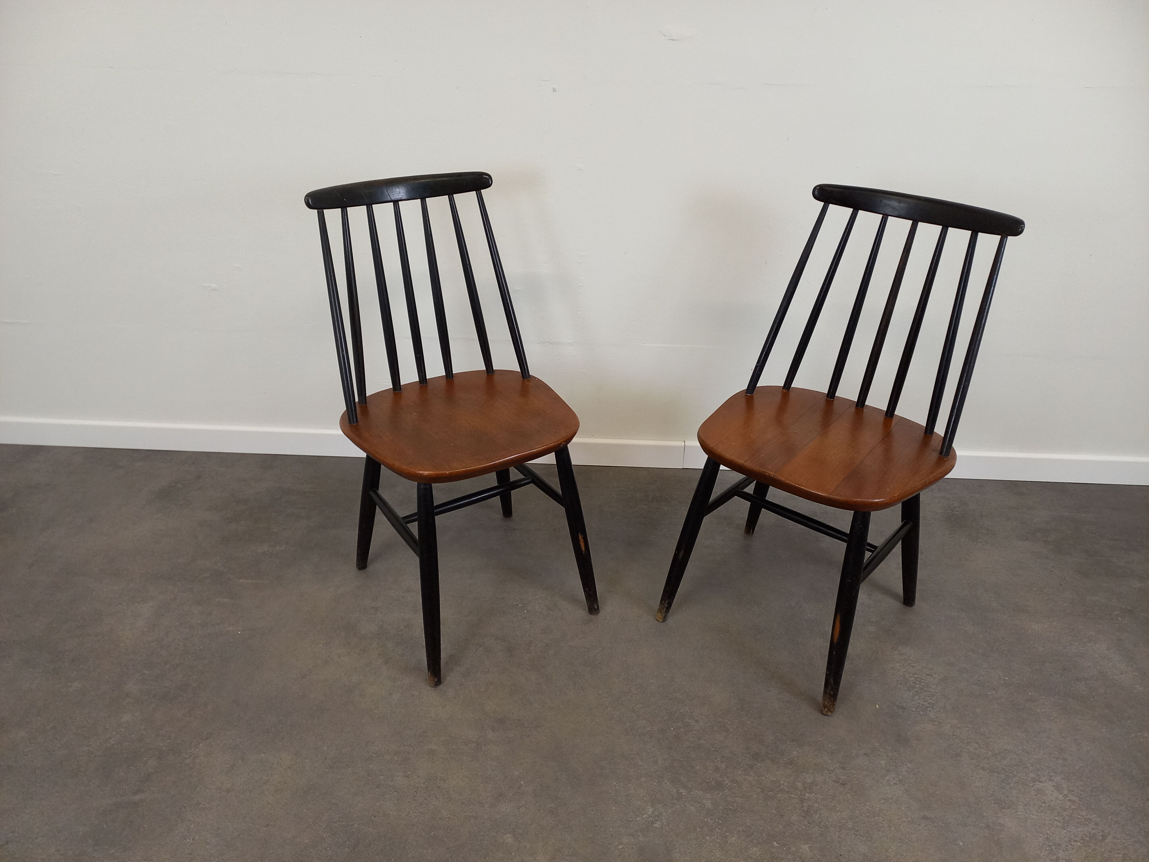 Pair of Scandinavian chairs