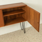 1960s Dresser, Omann Jun.