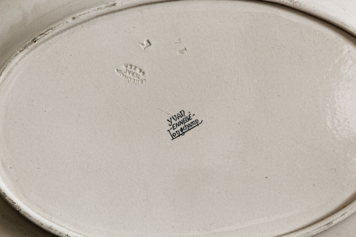 Pair of longchamp earthenware dishes, iron earth,