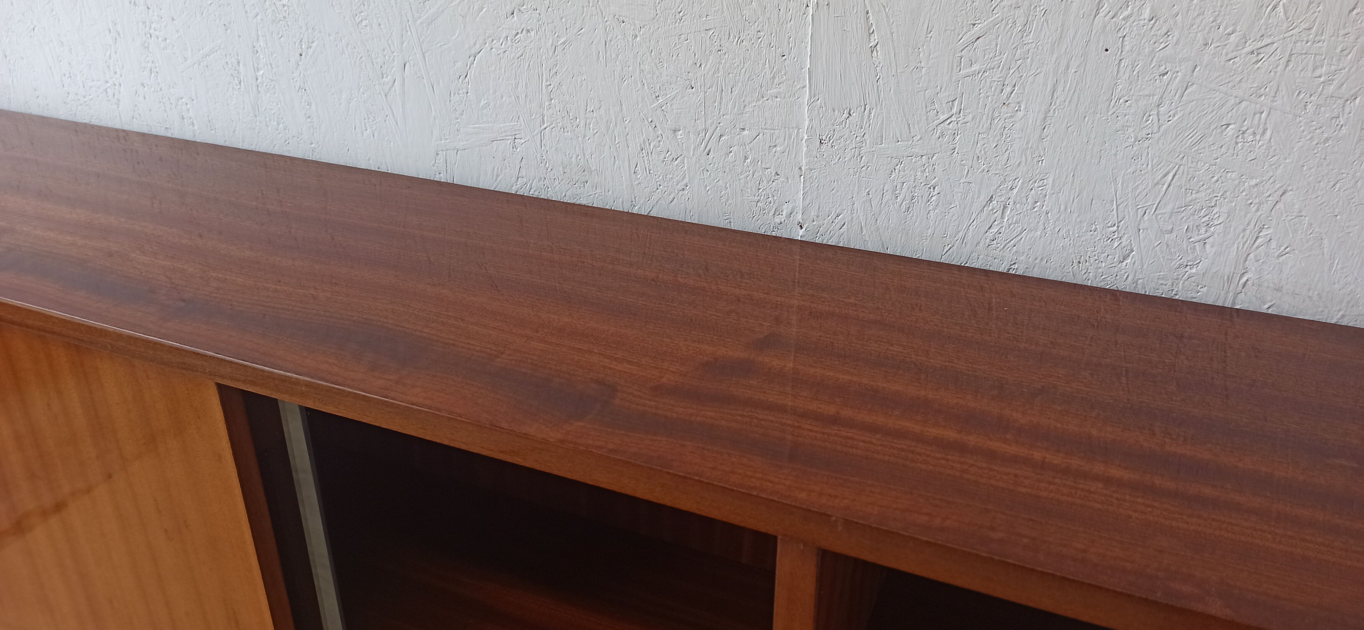 Buffet moderniste étagère des années 1970