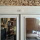 Armoire ancienne avec miroir