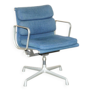Herman Miller Eames EA217 softpad office chair