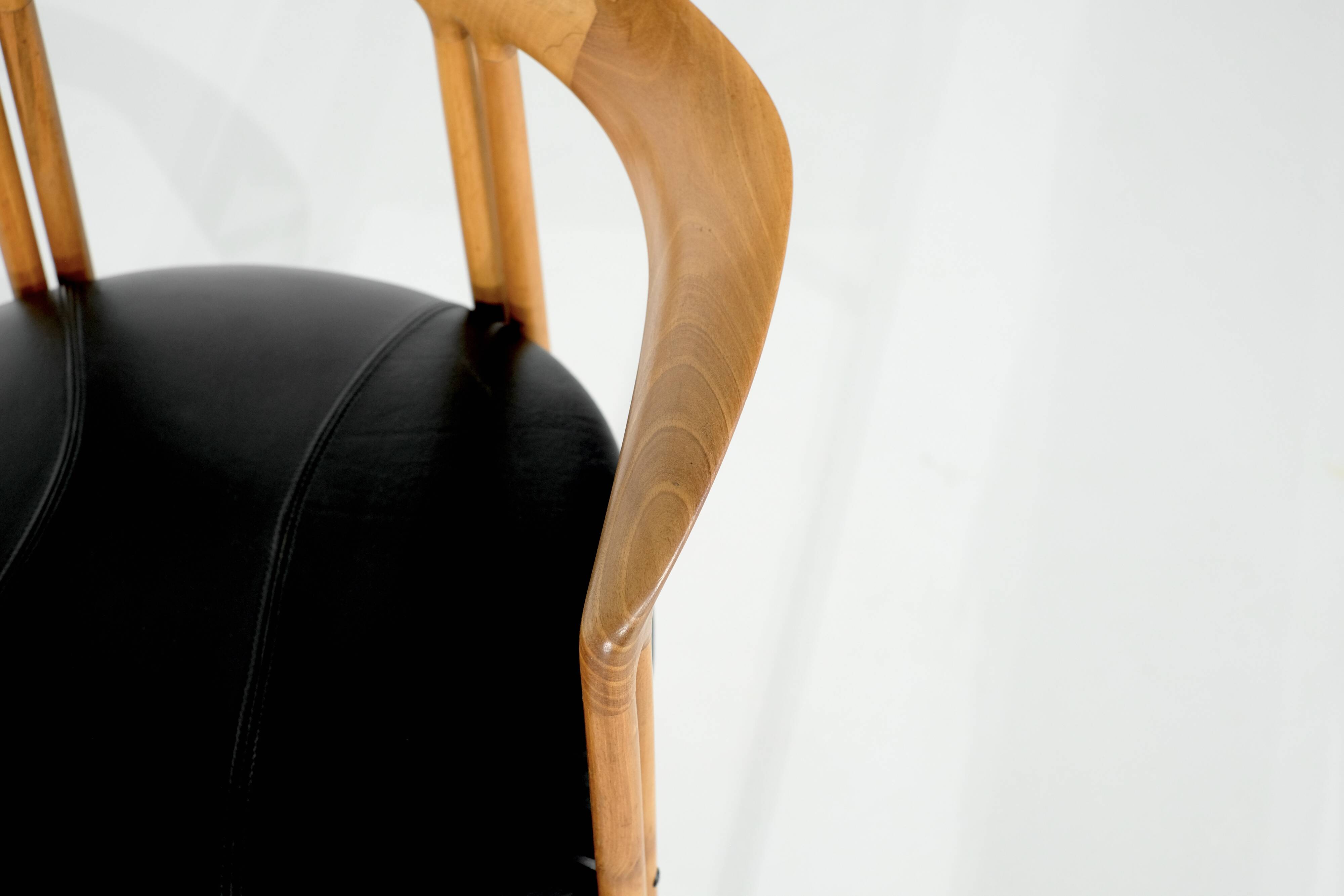 “Ulna” wooden armchair by Franco Poli for Bernini, Italy 1986.