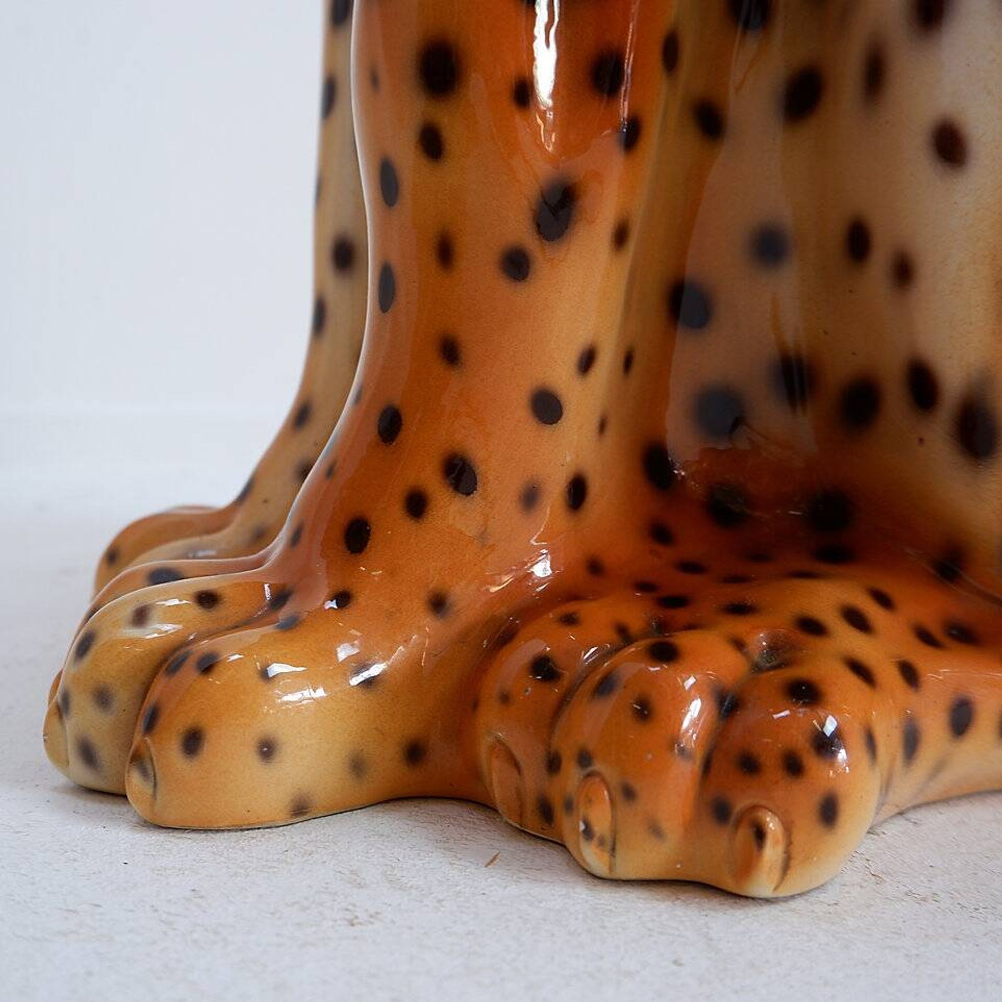 Couple of vintage ceramic leopards sculptures - Italy circa 1980s
