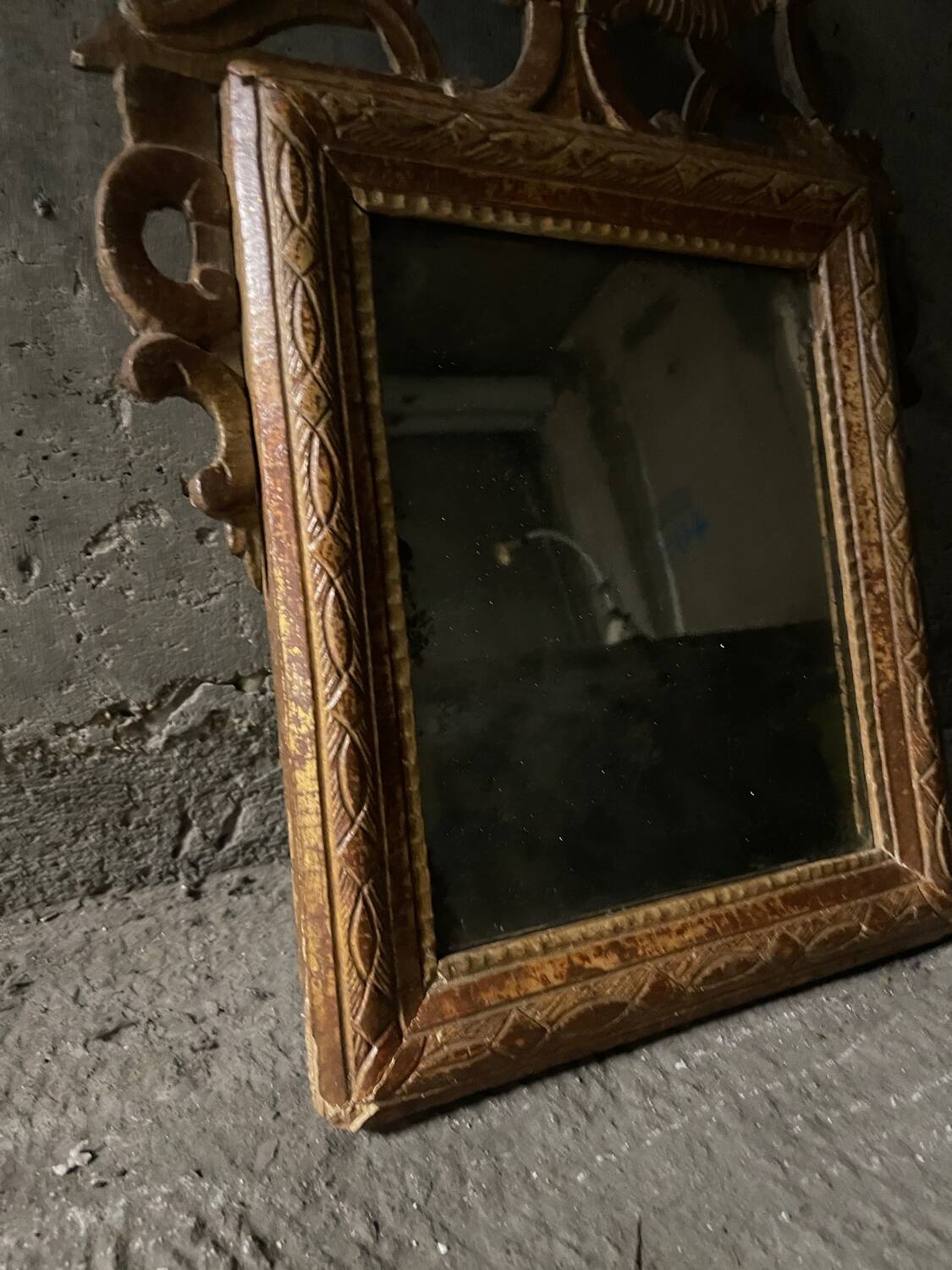 Folk art, Louis XVI style gilded mirror, 18th century