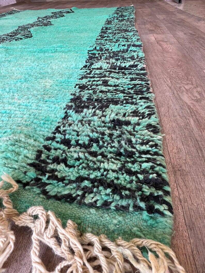 Moroccan Berber rug 200cm x 300cm