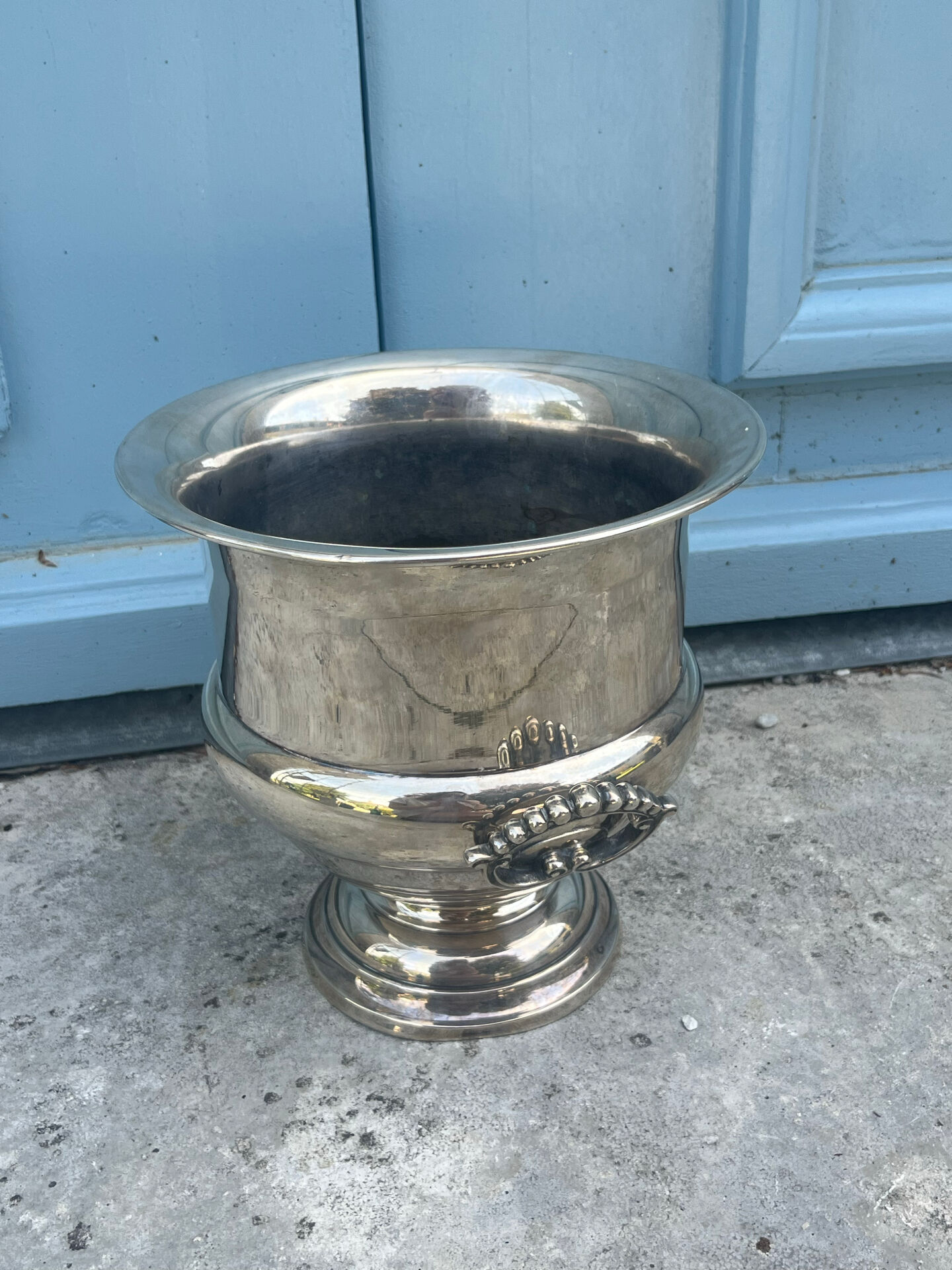 Silver Plated ice bucket medicis Bucket Made in England