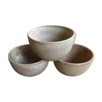 Series of 3 sandstone bowls