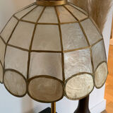 Bicolor mother-of-pearl lamp with a golden foot