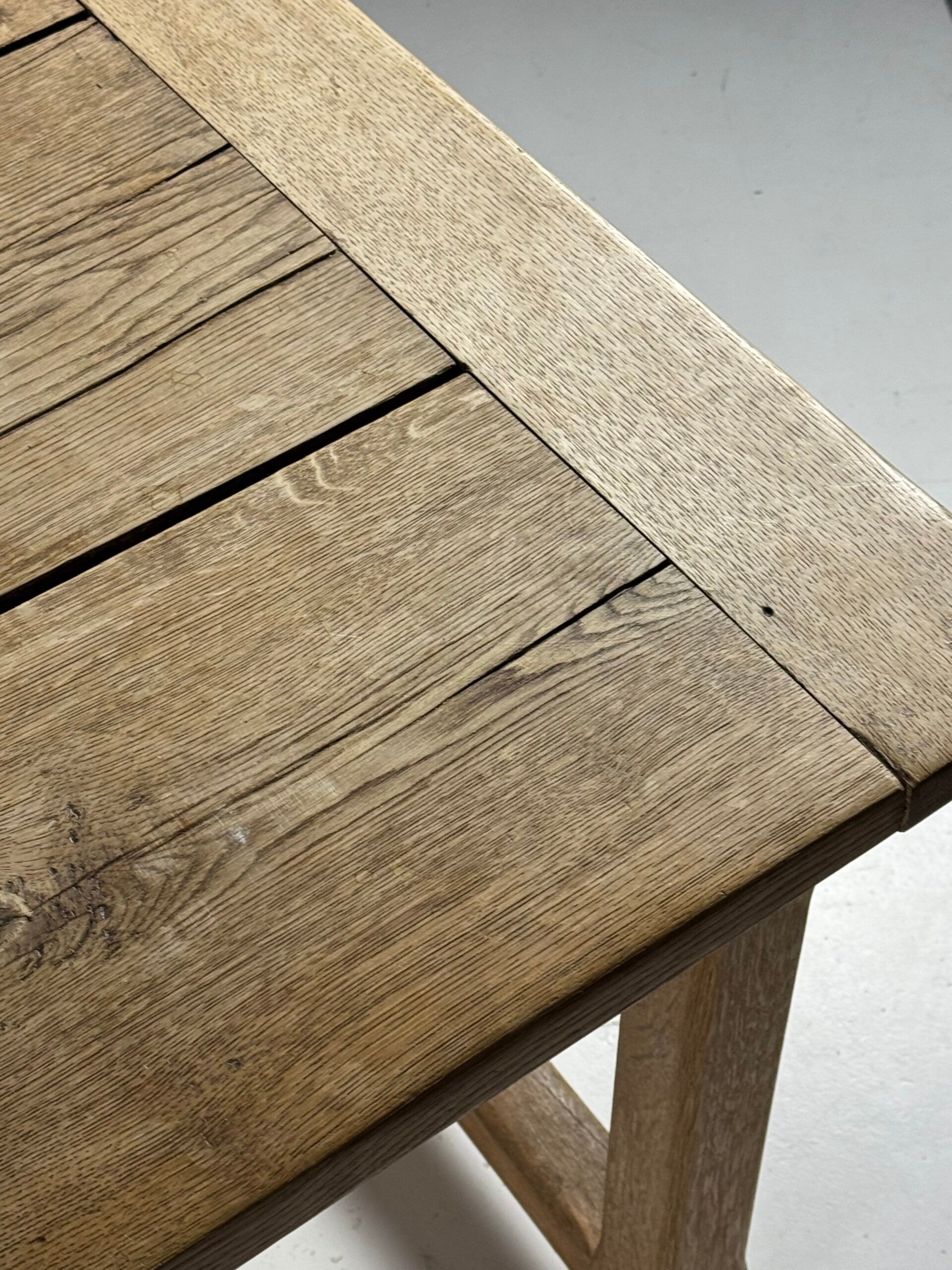 Table de monastère française en chêne du 19ème siècle