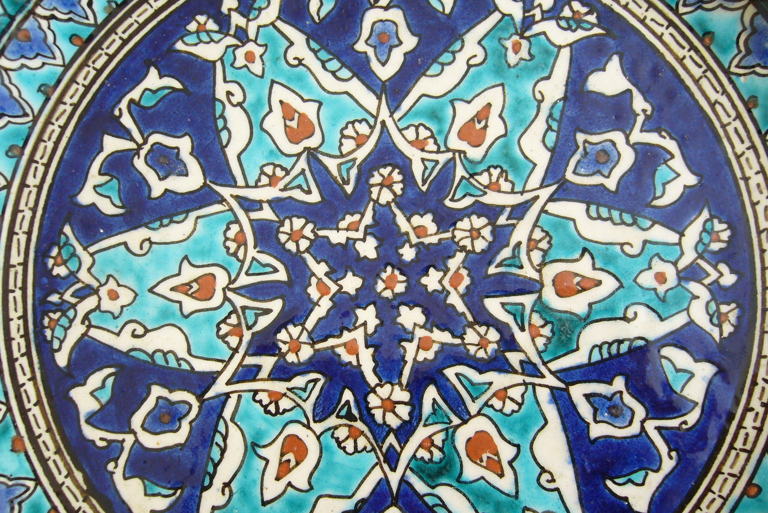Oriental plate blue and turquoise tones