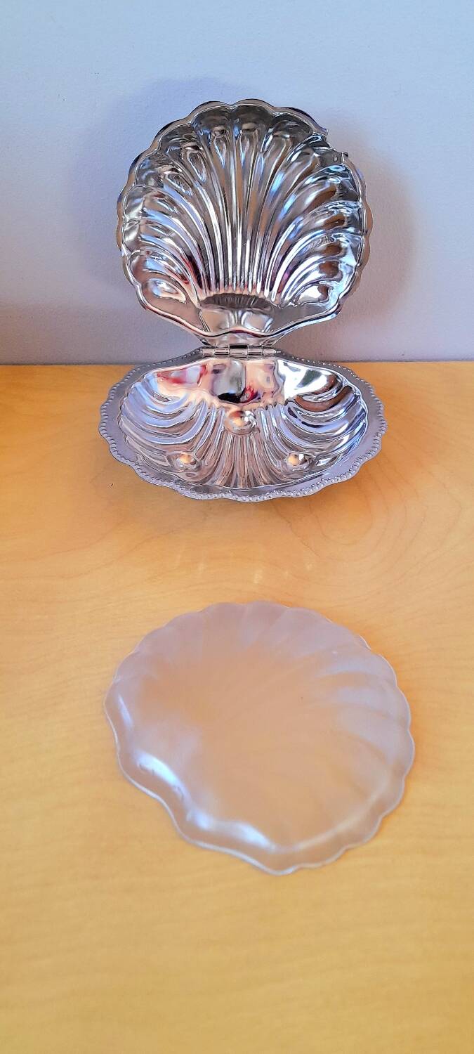 Metal shell butter dish, 1960.