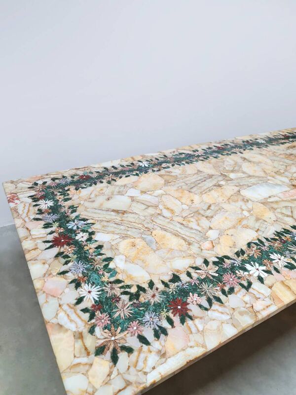 Table à manger vintage italienne en marbre, onyx avec motif floral « Edelweiss »