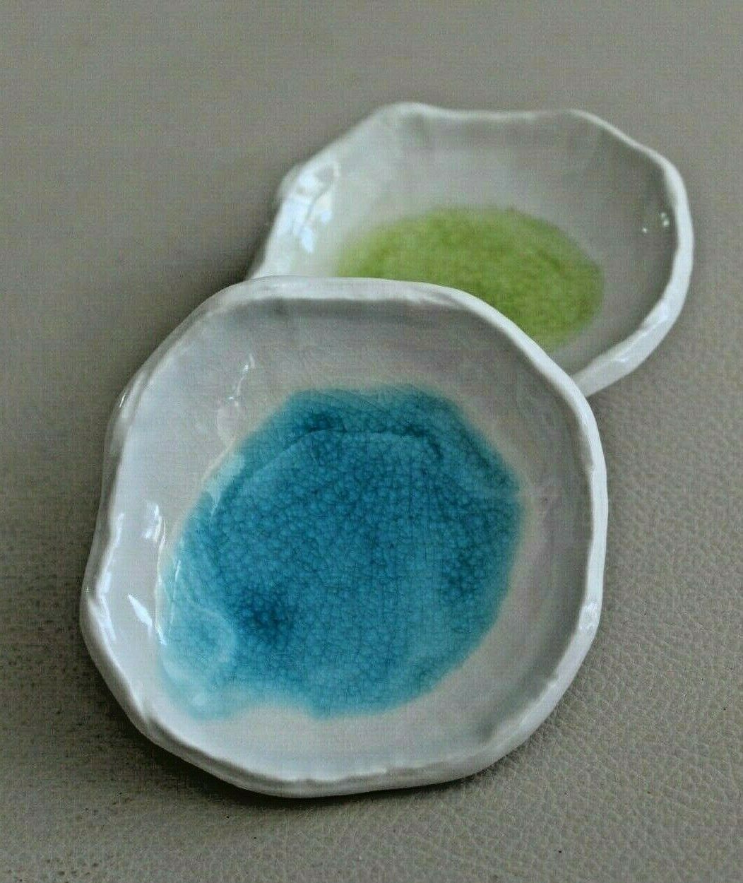 Set 2 cracked green and blue ceramic cups