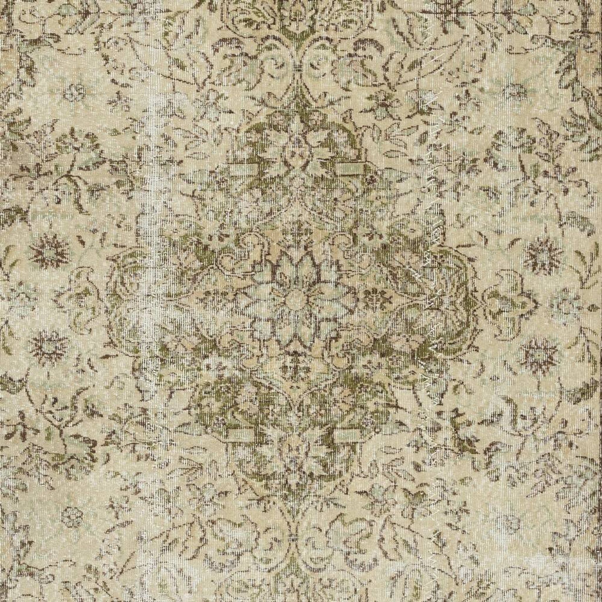 Vintage Turkish Handknotted Wool Rug. Rustic Area Carpet for Cozy Farmhouse Interiors