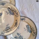 Lot de 21 assiettes anciennes en terre de fer