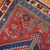 Handmade antique Persian Shiraz rug 97cm x 180cm 1920s