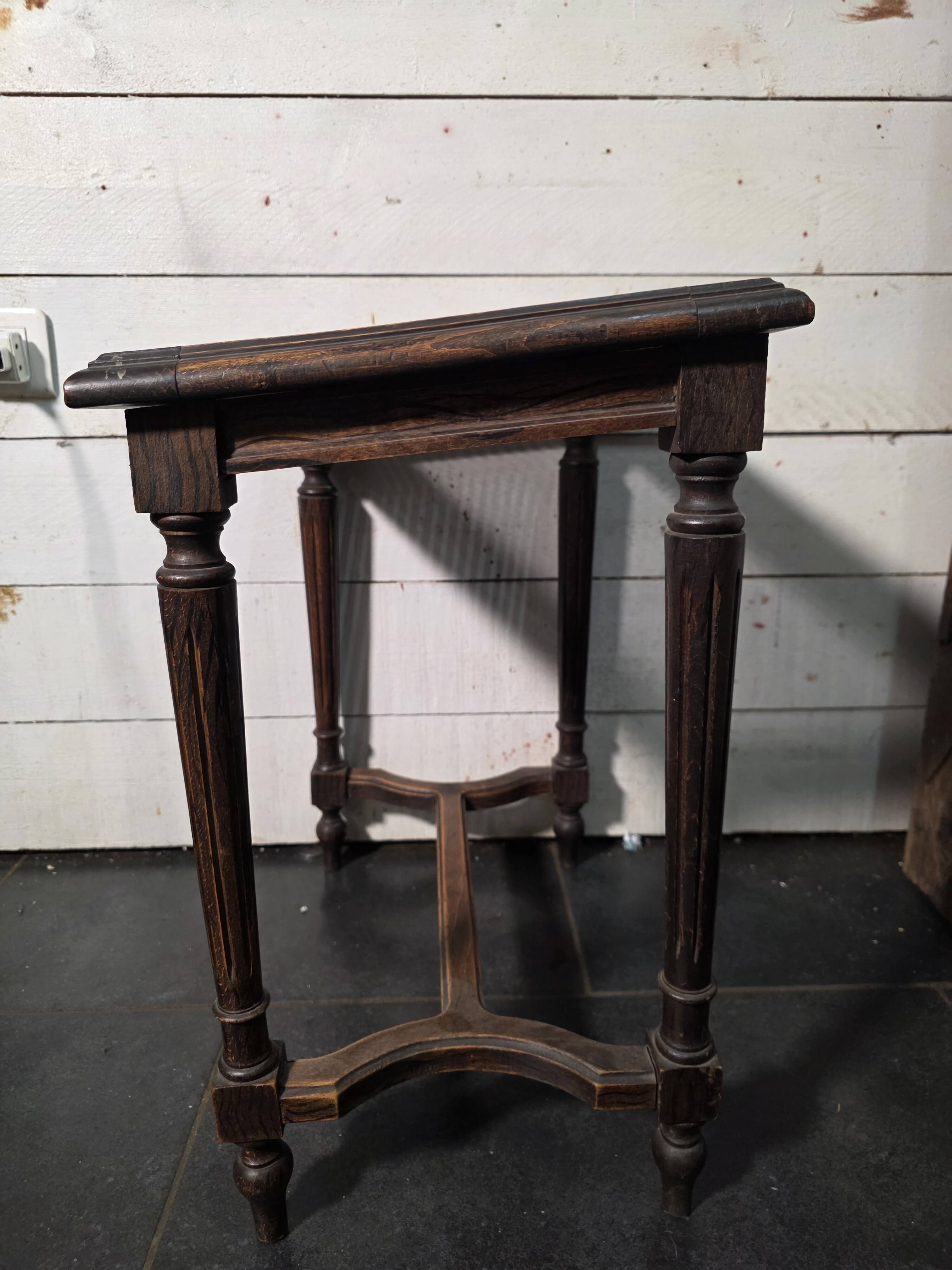 Louis XVI style piano stool in oak