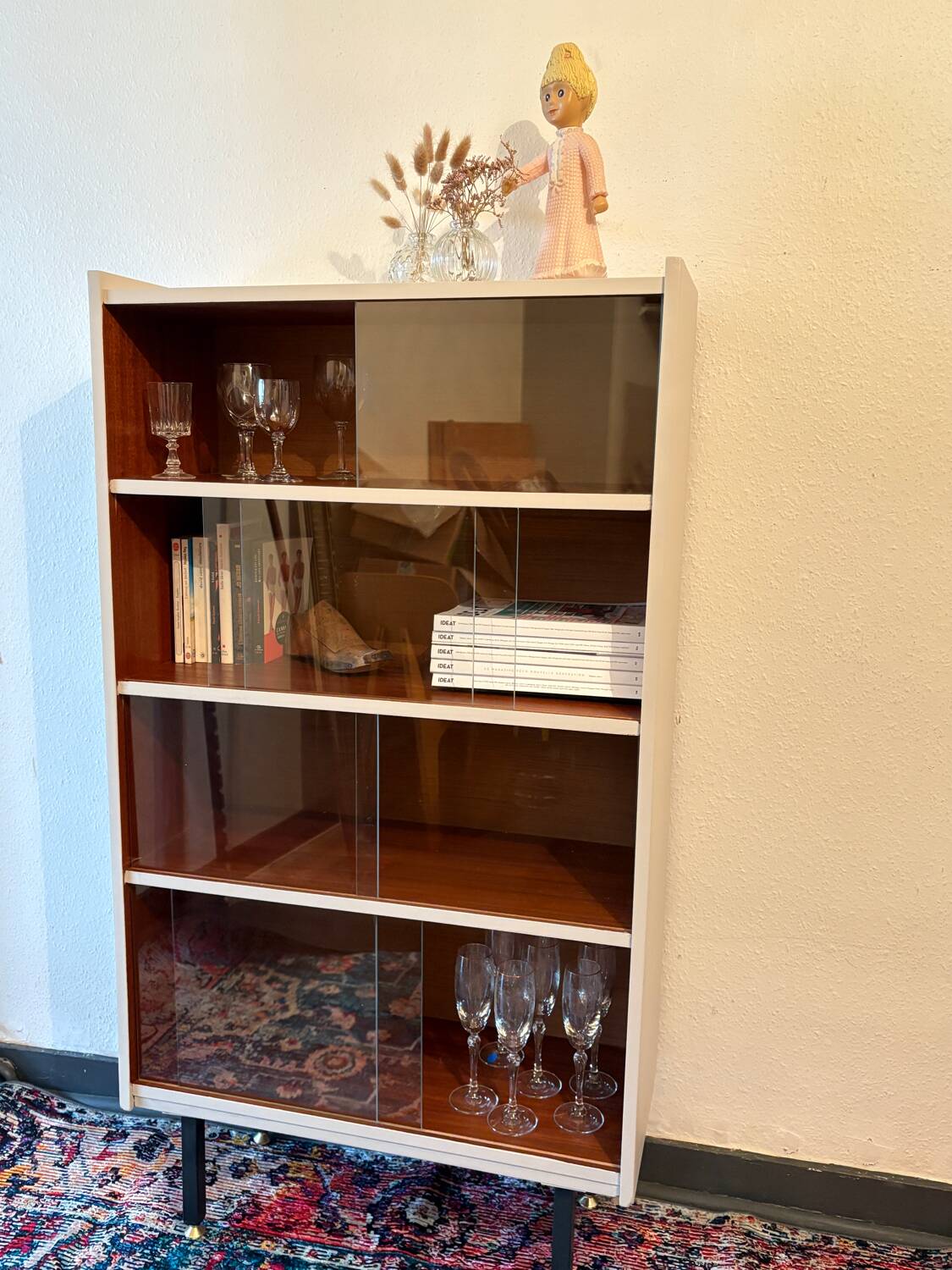 SAM vintage bookcase renovated sesame