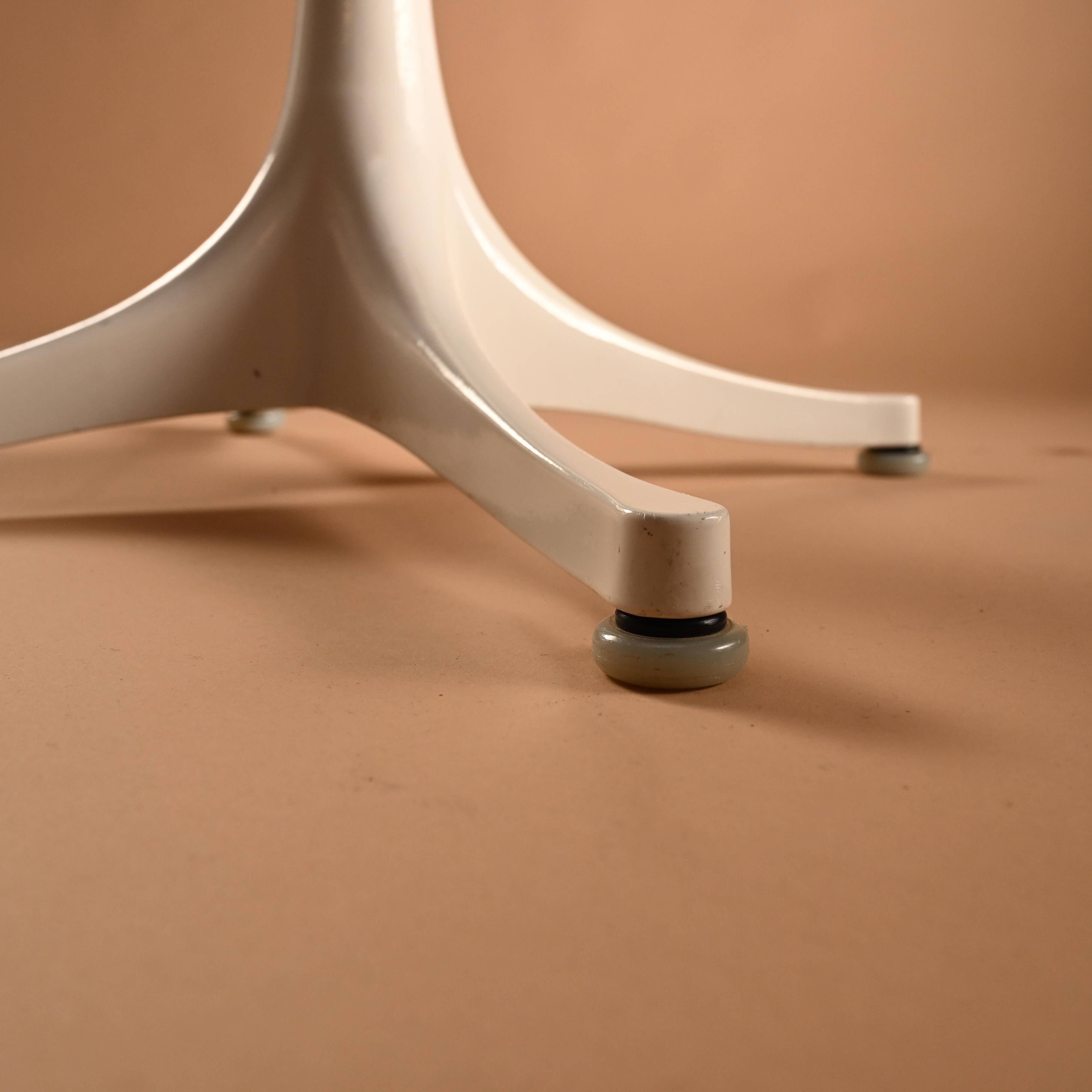 Table basse Georges Nelson pour Herman Miller