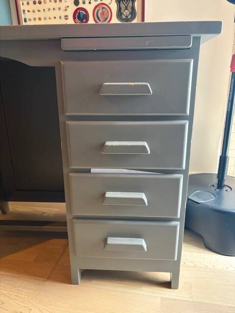 Accounting office and its roller chair from laurette's