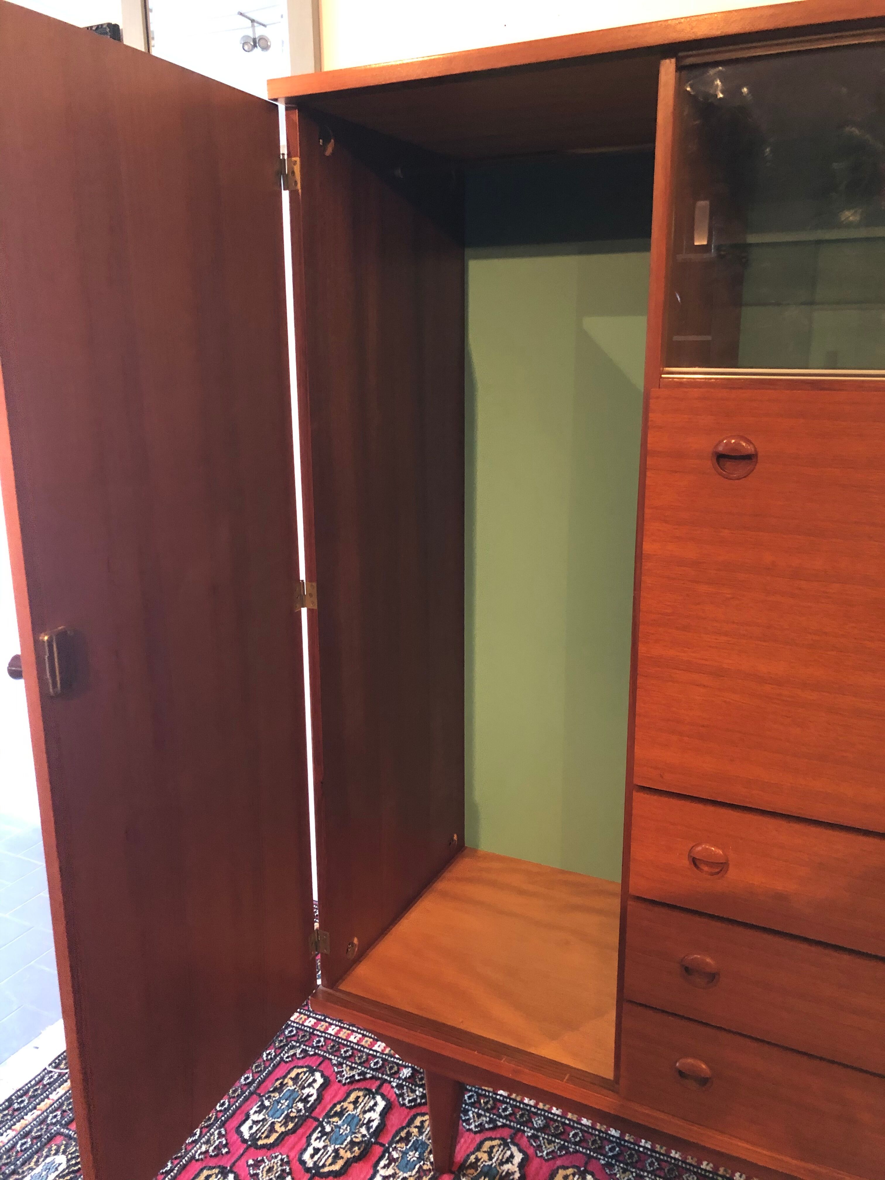 Vintage wardrobe, 60