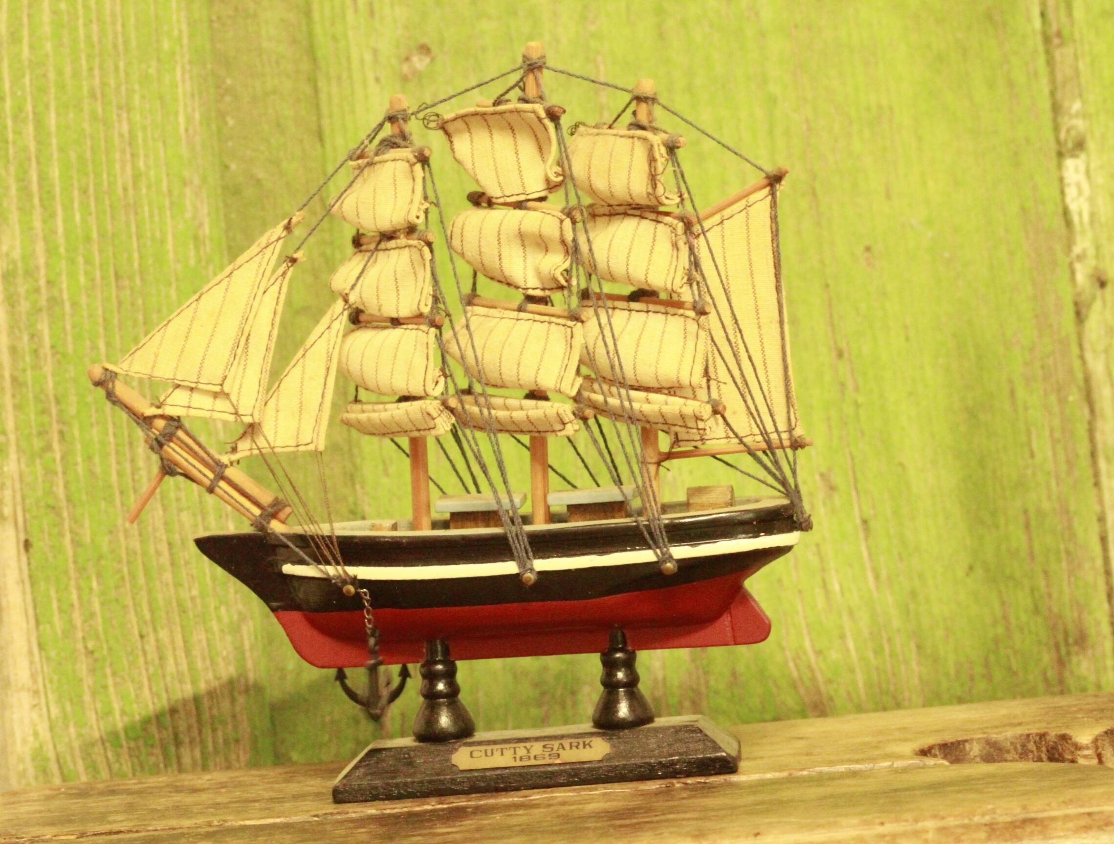 model boat Cutty sark 1869
