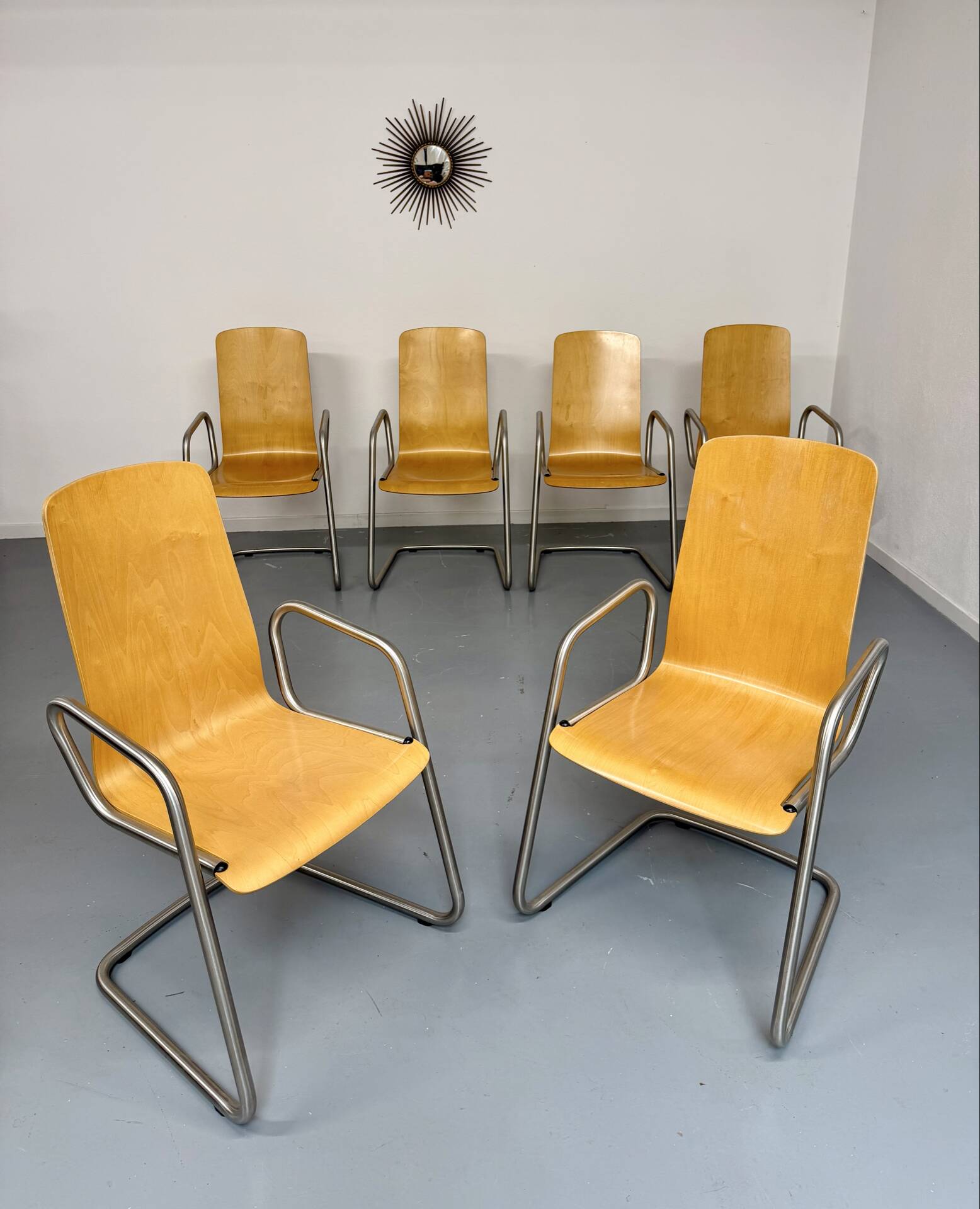 Set of 6 cantilever chairs from the Zumsteg Collection, moulded wood, 1980s.
