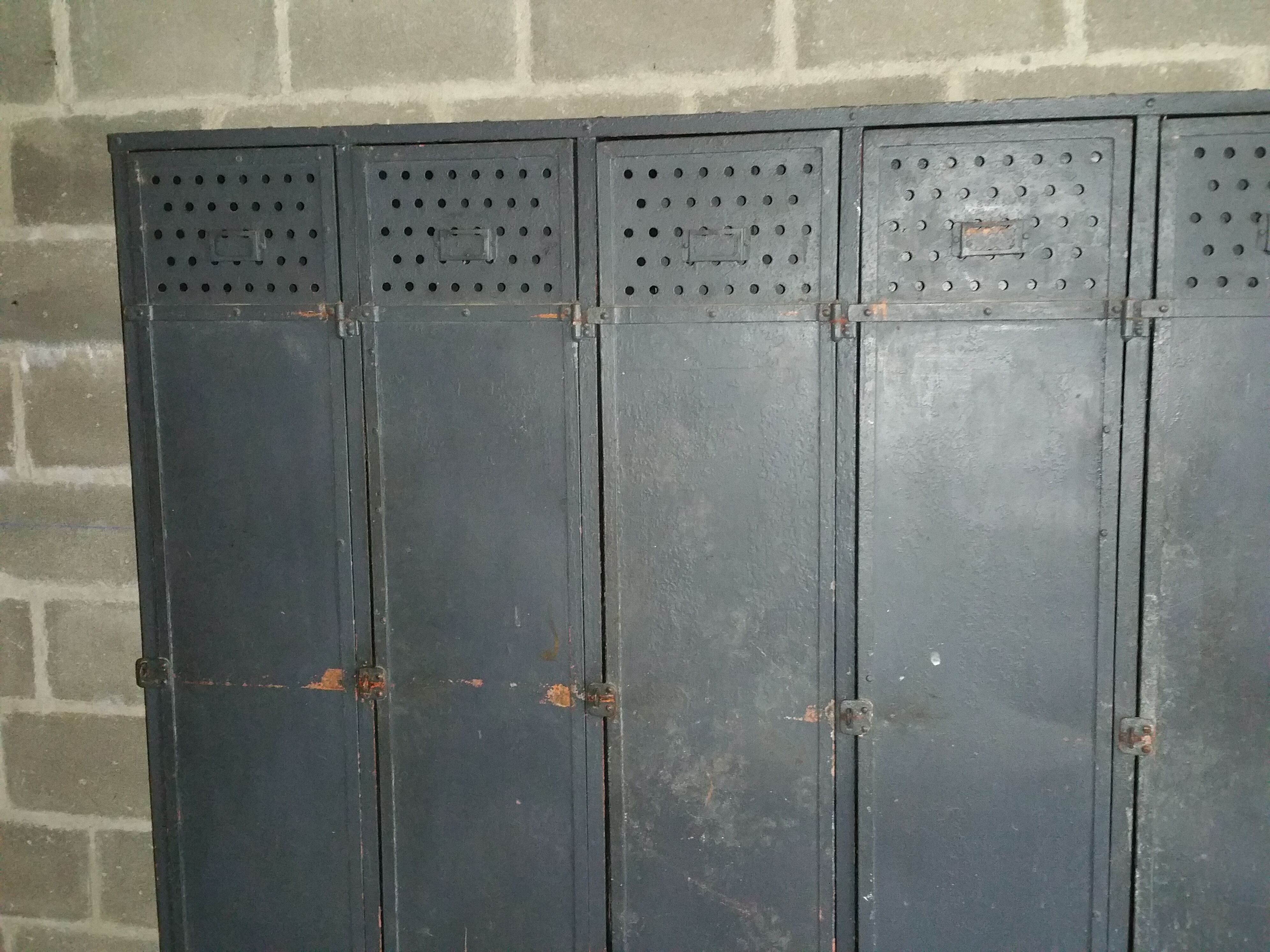 Industrial wardrobe 5-door of the 1930s