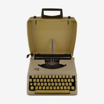 Japy L.72 vintage portable typewriter, 1970s