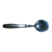 Serving spoon