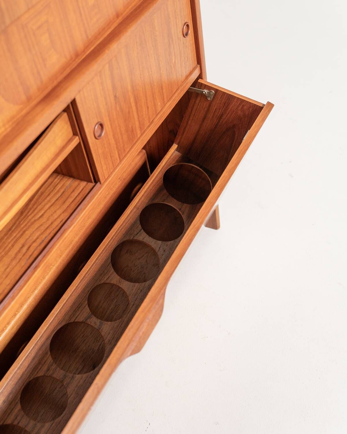 “SK661” teak bar cabinet by Johannes Andersen for J. Skaaning & Søn, 1960s