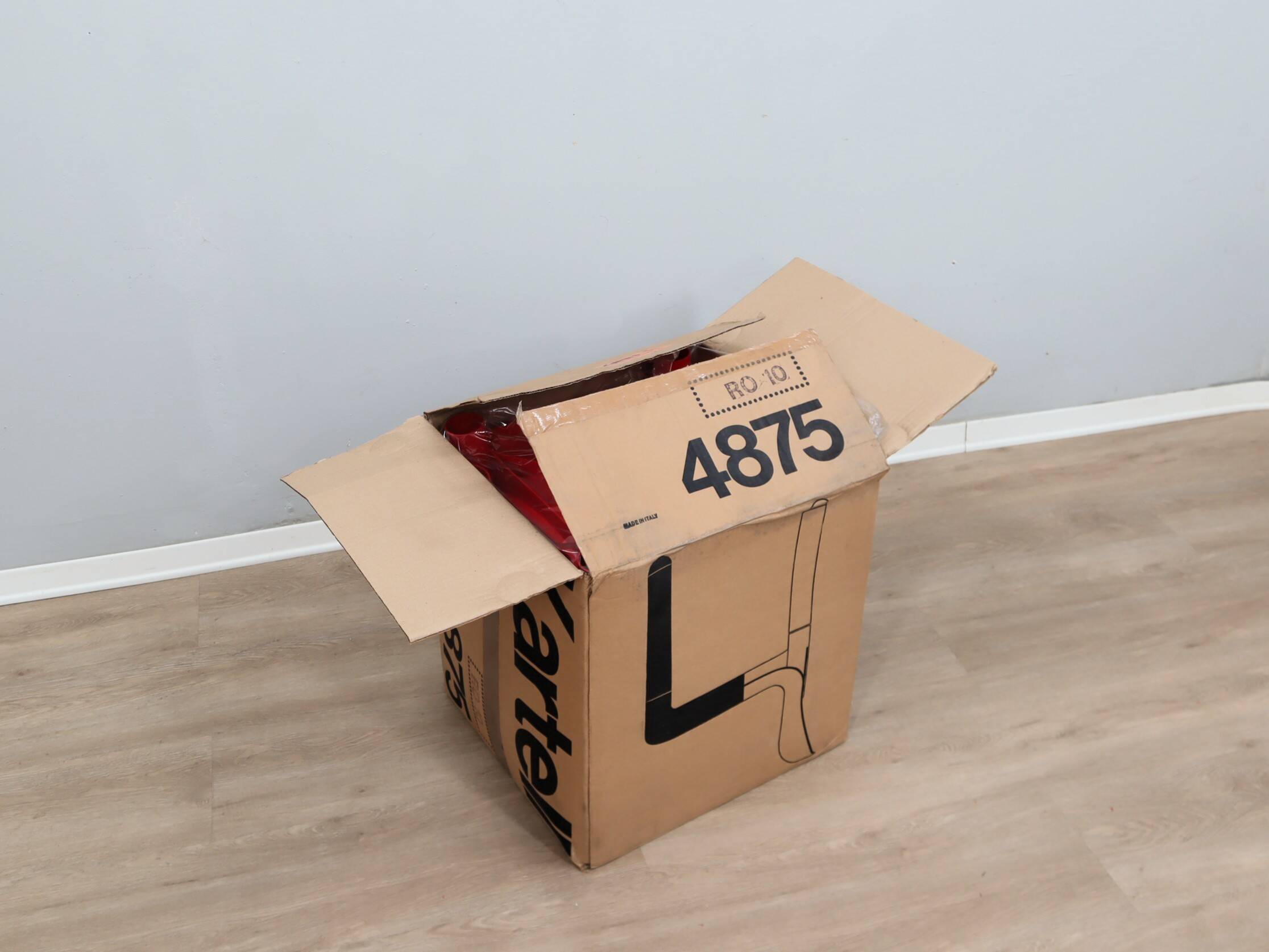 1970s pair of Kartell Model 4875 Chairs by Carlo Bartoli (fund STOCK)