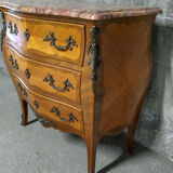 Small Louis XV dresser in marquetry and pink marble