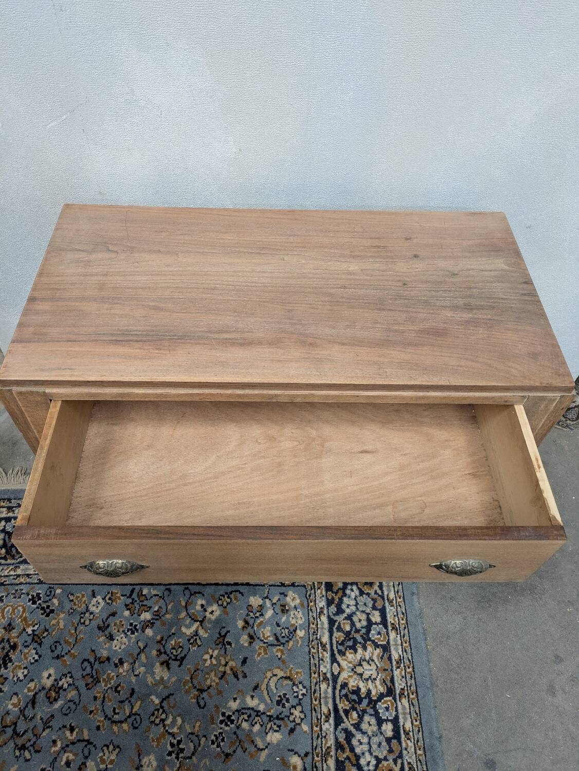 Vintage chest of drawers