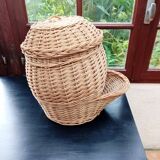 Wicker basket