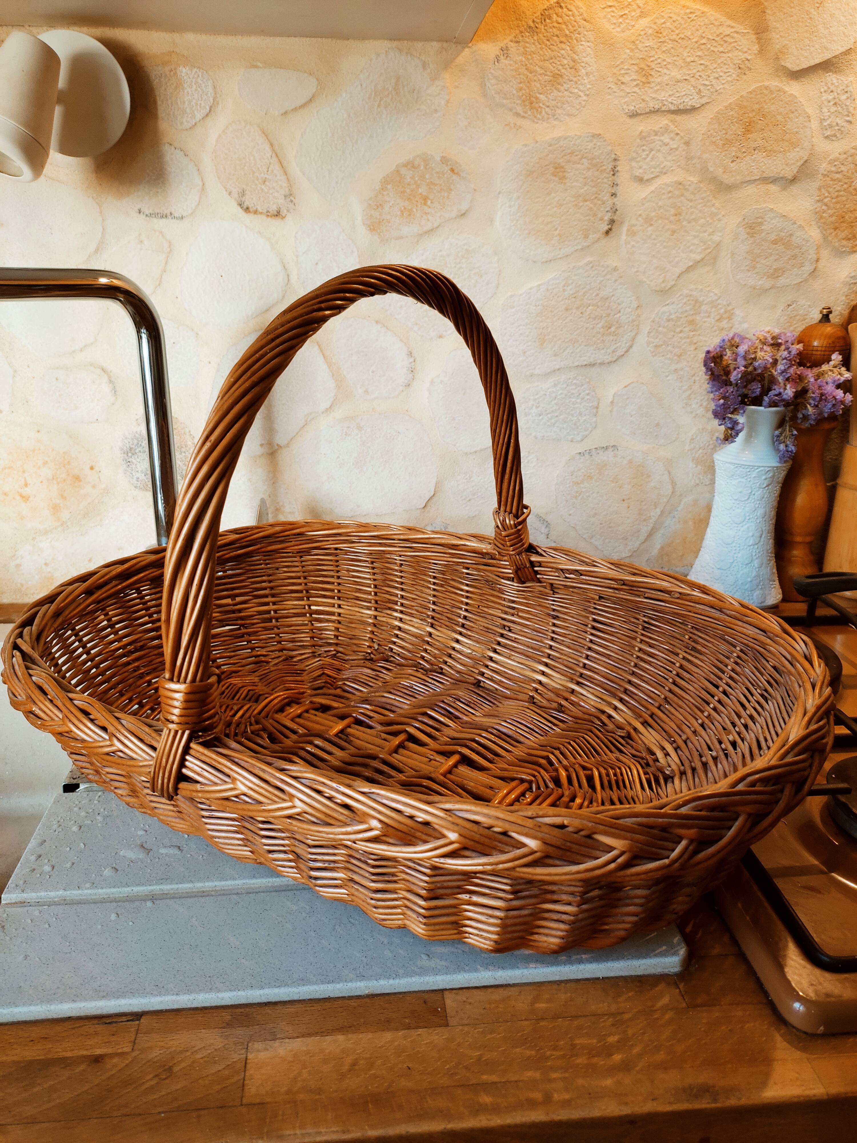 Wicker picking basket