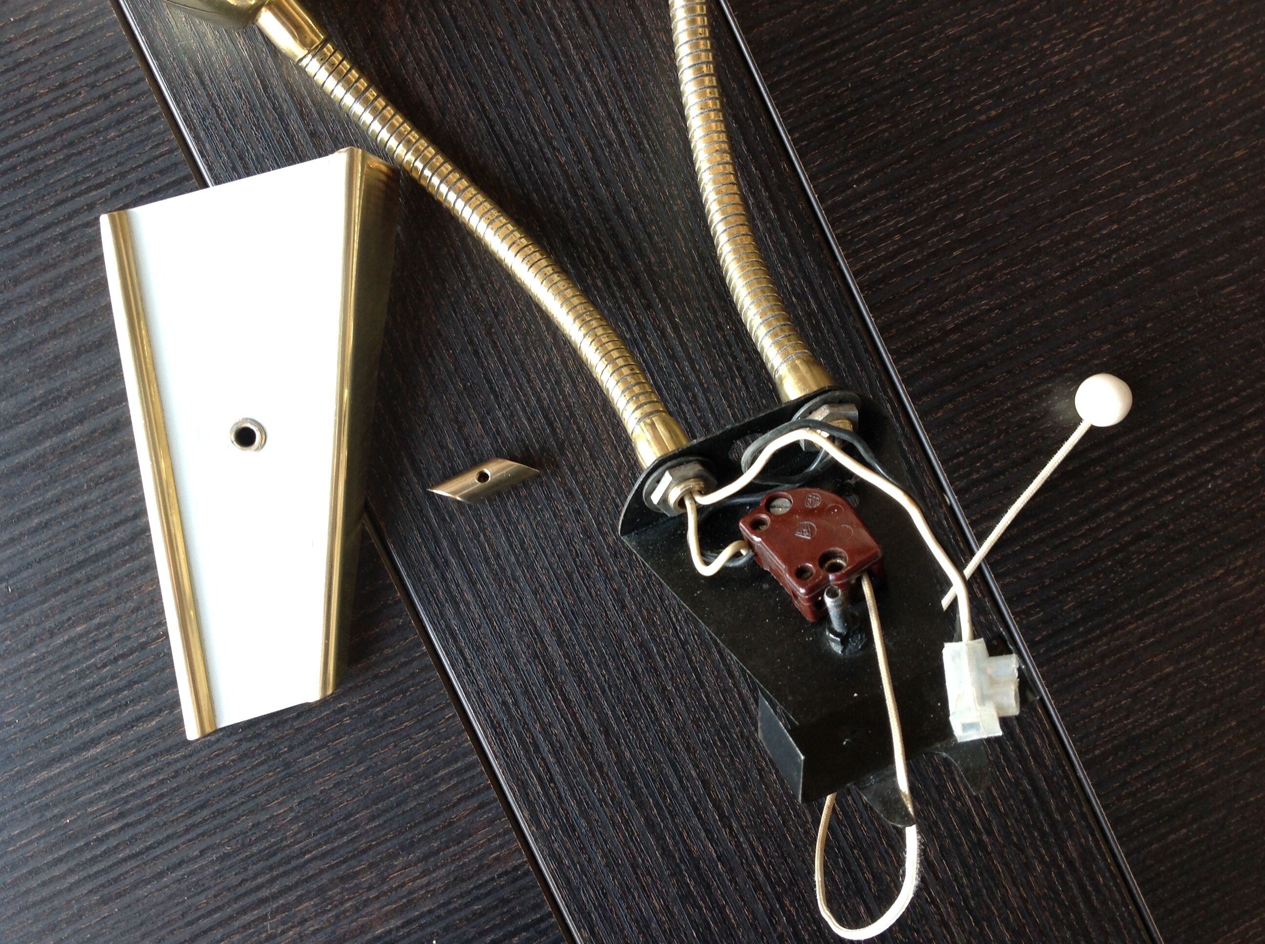 Double fire wall lamp in brass and glass cornet years 50/60