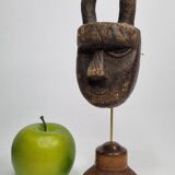 Toma passport mask, antique patinated wood, 16 cm, with stand