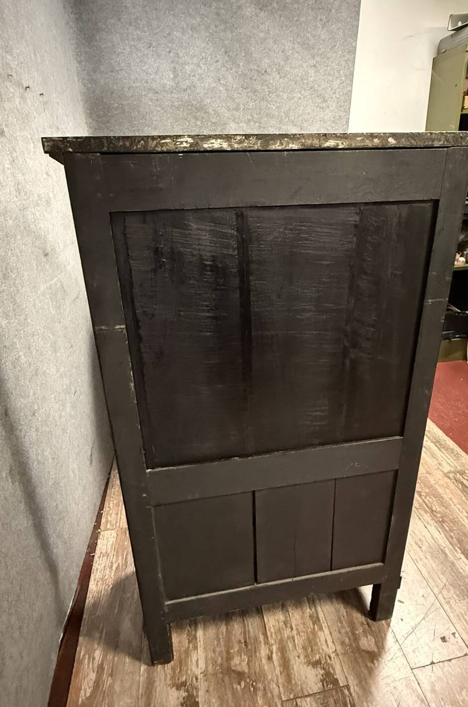 Secretary in black lacquered wood and gilded bronze