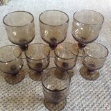 Series of 8 walking glasses